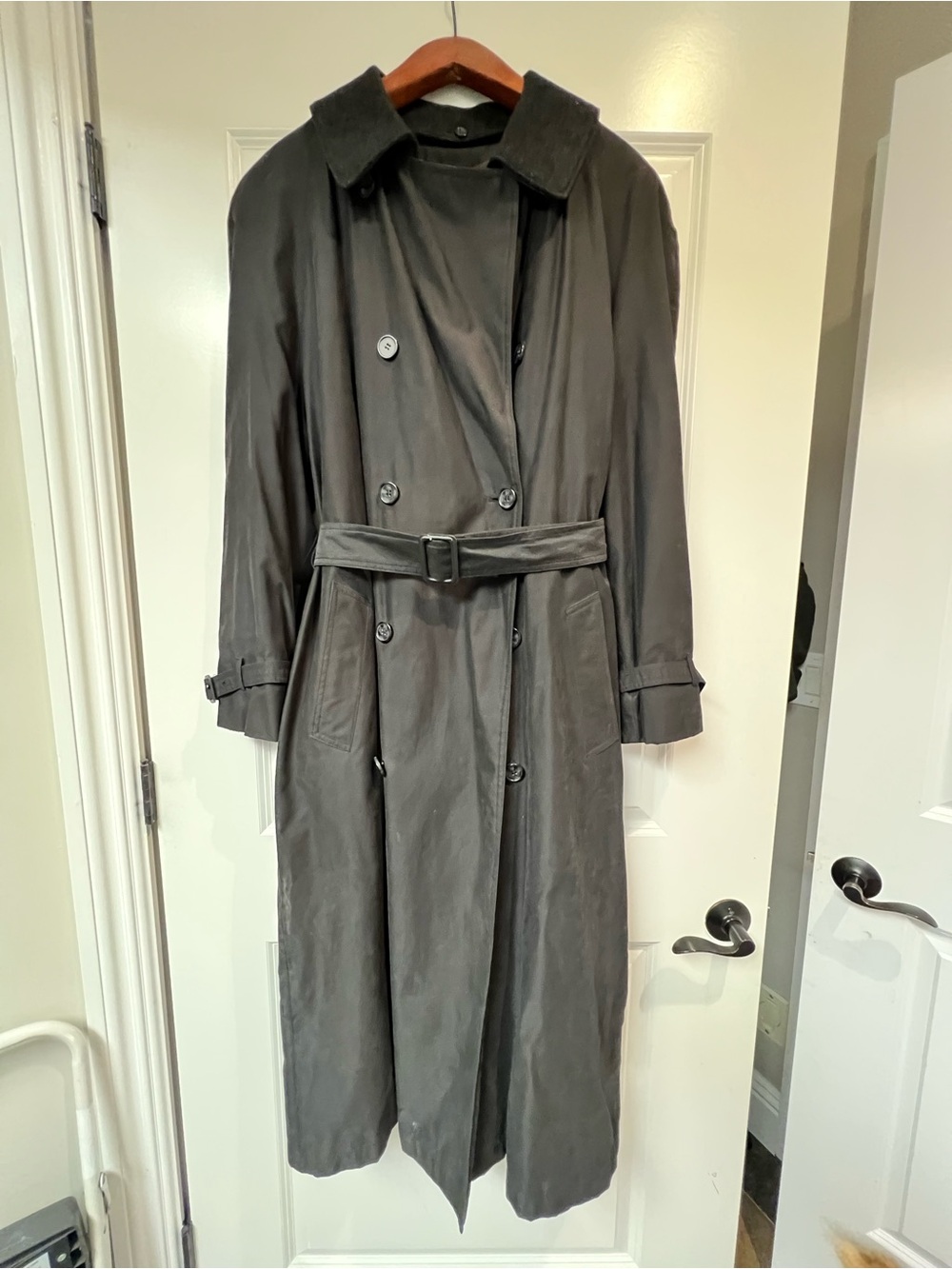 London Fog Men's-Style Double-Breasted Trench Coat in Dark Gray | 42 Long